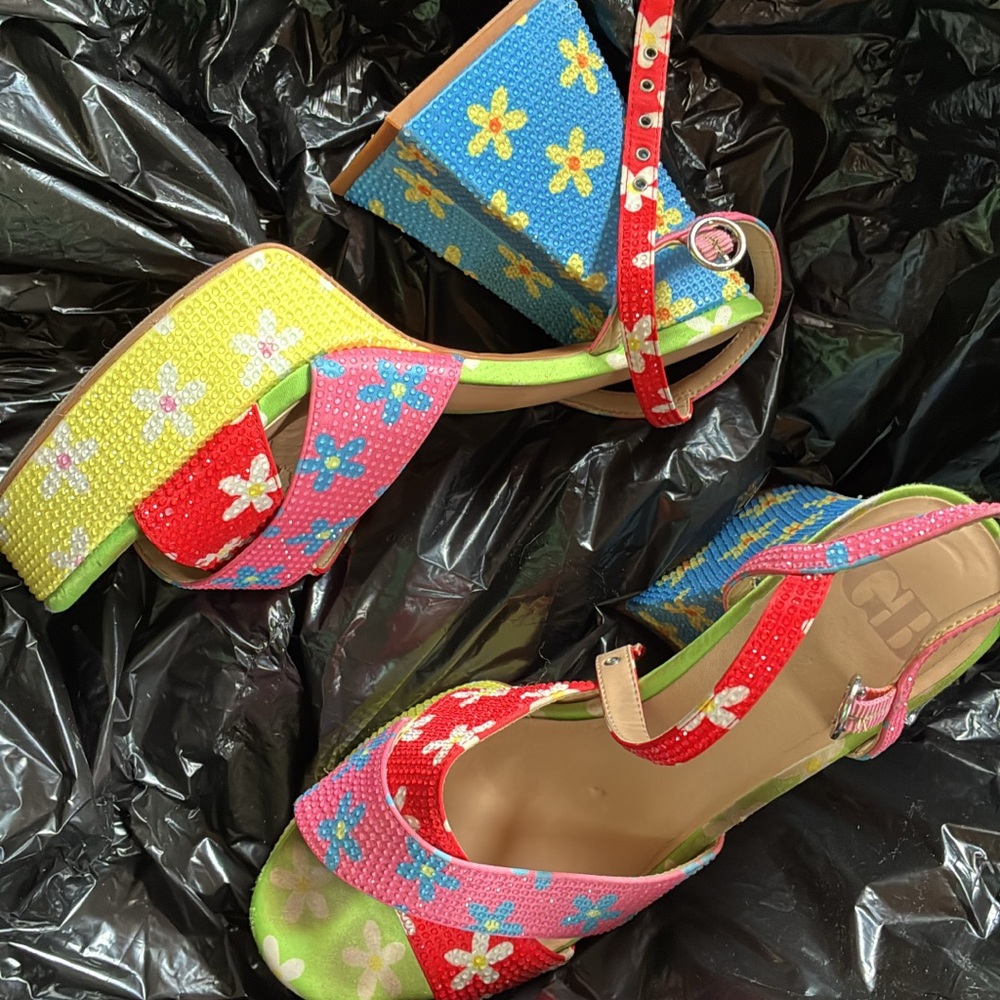 GB Girls Multicolor Floral Heels